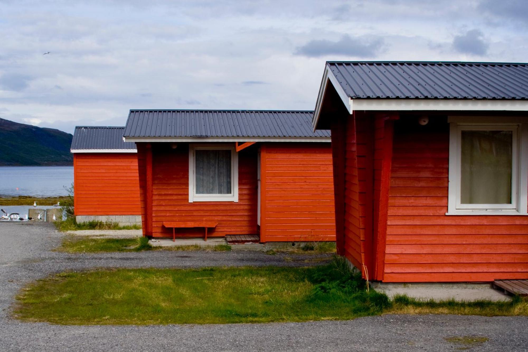 Olderfjord Turistsenter Hotel Russenes Bagian luar foto